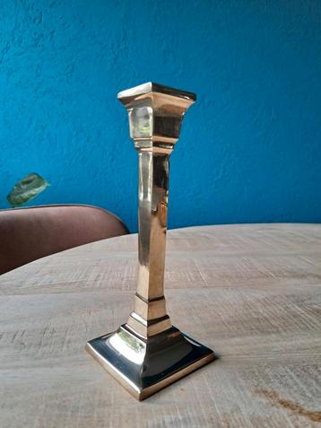 Vintage messing kandelaar  beschikbaar voor biedingen