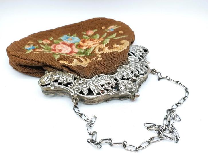 Zilveren tasbeugel, Groningen, voorstelling verloren zoon., Antiek en Kunst, Antiek | Goud en Zilver, Zilver, Verzenden