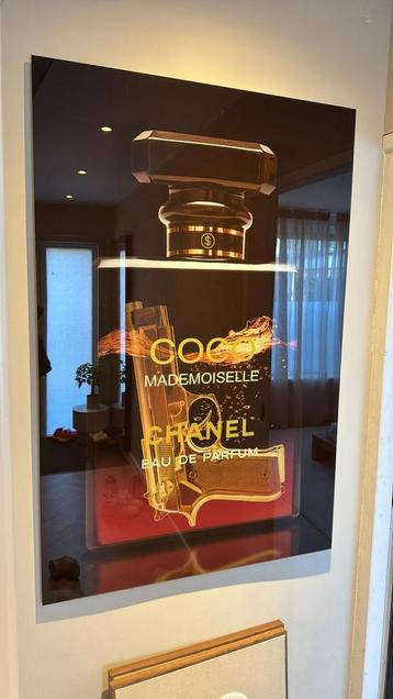 Wanddecoratie Chanel Coco Mademoiselle  beschikbaar voor biedingen