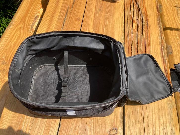 magneet tanktas te koop 38cmx27cm x 22cm, Motoren, Accessoires | Koffers en Tassen, Gebruikt, Ophalen of Verzenden