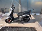 Nette Sym Orbit 2, Fietsen en Brommers, Scooters | SYM, Ophalen, Maximaal 45 km/u, Zo goed als nieuw, Benzine