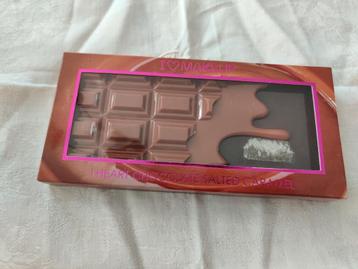 Oogschaduw palette van I Heart Makeup "Salted Caramel" beschikbaar voor biedingen
