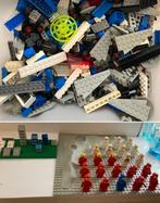 Partij Lego Space met veel poppetjes en krater plaat, Ophalen of Verzenden, Lego, Zo goed als nieuw, Losse stenen