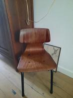 Vintage kleuter stoel schoolstoeltje valvanitas., Gebruikt, Bruin, Vintage, Ophalen of Verzenden
