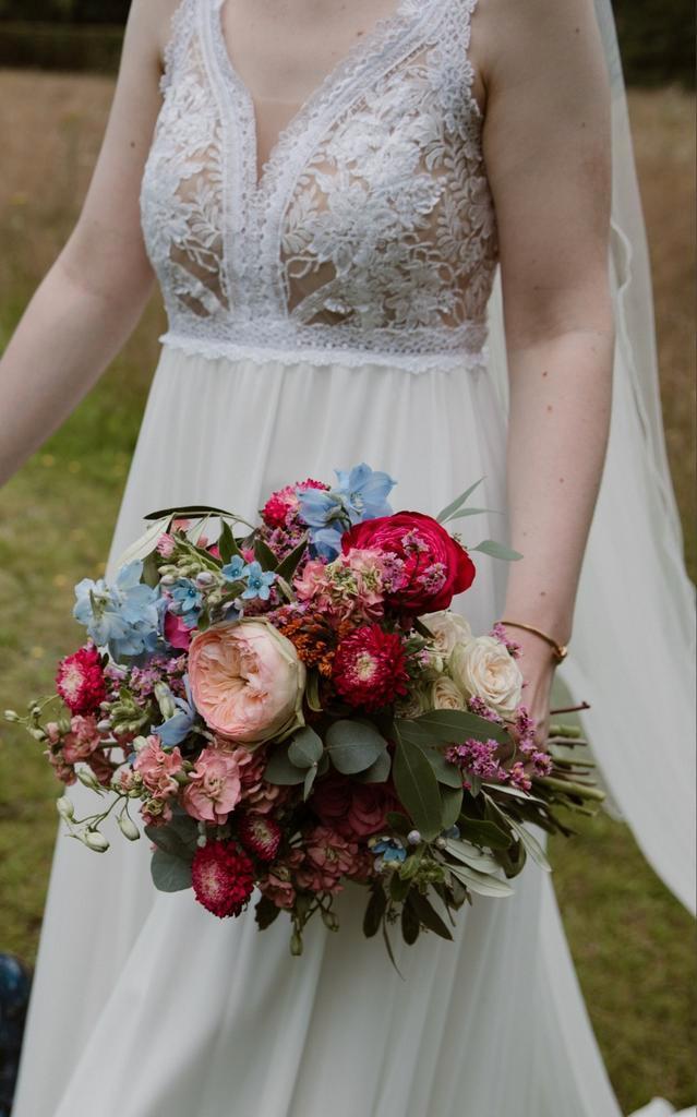 Mooie trouwjurk met kant (maat 34/36/38), Kleding | Dames, Trouwkleding en Trouwaccessoires, Zo goed als nieuw, Trouwjurk, Wit