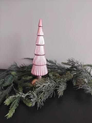 Roze Glazen Kerstboom Daan Kromhout - Nieuw beschikbaar voor biedingen