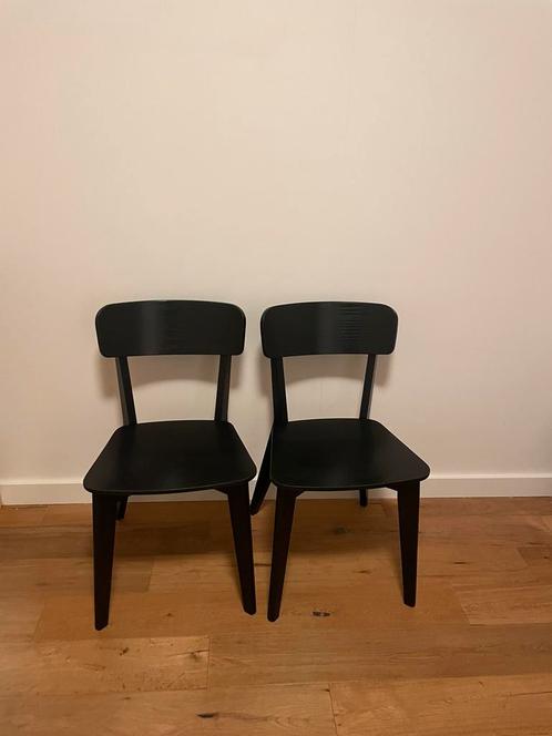 4 zwarte IKEA Lisabo stoelen, Huis en Inrichting, Stoelen, Zo goed als nieuw, Vijf, Zes of meer stoelen, Zwart, Ophalen