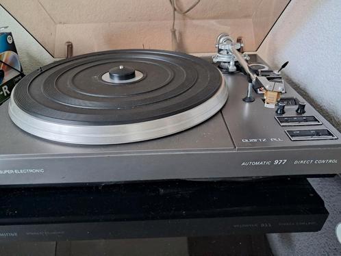Philips platenspeler 977  supper elektronica, Audio, Tv en Foto, Platenspelers, Zo goed als nieuw, Philips, Ophalen of Verzenden