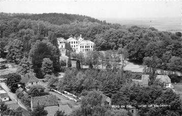 (387-199-019) Berg en Dal Zicht op Kalorama beschikbaar voor biedingen