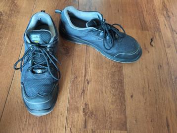 Safety Joggers maat 46 beschikbaar voor biedingen