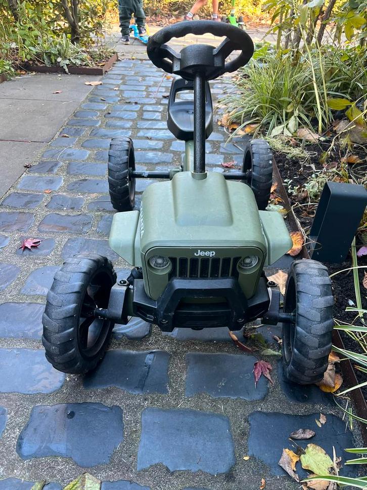 Berg Jeep Trapauto - Avontuur voor Kinderen!, Kinderen en Baby's, Speelgoed | Buiten | Voertuigen en Loopfietsen, Gebruikt, Trapvoertuig