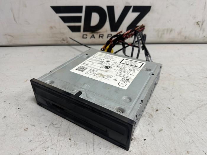 Navigatie Module van een Skoda Octavia, Auto-onderdelen, Elektronica en Kabels, Skoda, Gebruikt, 3 maanden garantie, Ophalen of Verzenden