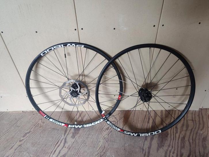 Diverse 26" wielsetjes, wielen, en banden, Fietsen en Brommers, Fietsonderdelen, Gebruikt, Algemeen, Wiel, Ophalen