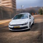 Volkswagen Scirocco 1.4 TSI 118KW DSG 2009| VOL! |NIEUWE APK, 65 €/maand, Zwart, Alcantara, Wit