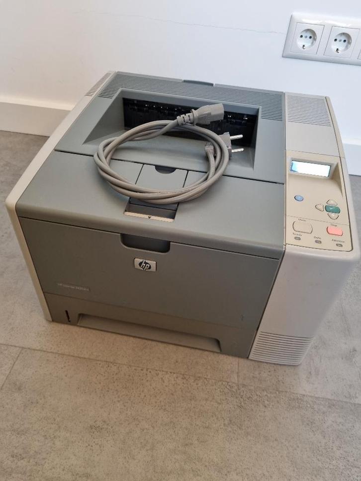 HP Laserjet 2430 + vrijwel volle originele 11A toner, Computers en Software, Printers, Gebruikt, Printer, Laserprinter, Zwart-en-wit printen