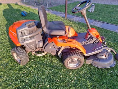 Husqvarna Rider R111B zitmaaier | Hydrostaat | Beurt gehad, Tuin en Terras, Zitmaaiers, Gebruikt, Minder dan 90 cm, Elektrische starter