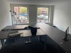 5 identieke kantoor bureaus 4 zwarte 1 bruine, Ophalen of Verzenden, In hoogte verstelbaar, Zo goed als nieuw, Bureau
