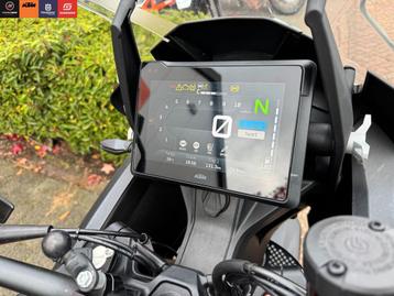KTM 1290 SUPER ADVENTURE S (bj 2024 model 2025) beschikbaar voor biedingen