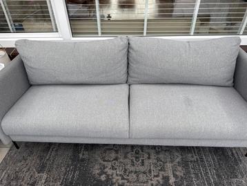 Grijze 3-zits bank van Leen Bakker beschikbaar voor biedingen