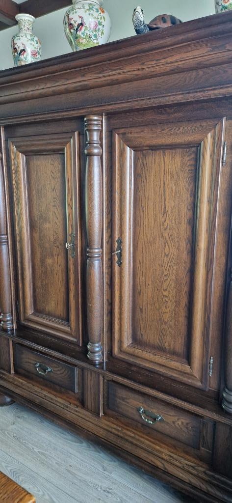Klassieke houten kast, Antiek en Kunst, Antiek | Meubels | Kasten, Ophalen