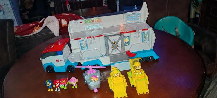 Paw Patrol Bus + Voertuigen & Figuren, Kinderen en Baby's, Speelgoed | Overig, Gebruikt, Jongen of Meisje, Ophalen of Verzenden