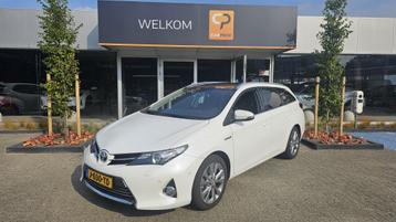 Toyota Auris Touring Sports 1.8 Hybride Executive Trekhaak | beschikbaar voor biedingen