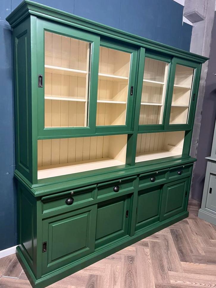 buffetkast / winkelkast /vitrinekast /servieskast, Huis en Inrichting, Kasten | Buffetkasten, Zo goed als nieuw, 200 cm of meer