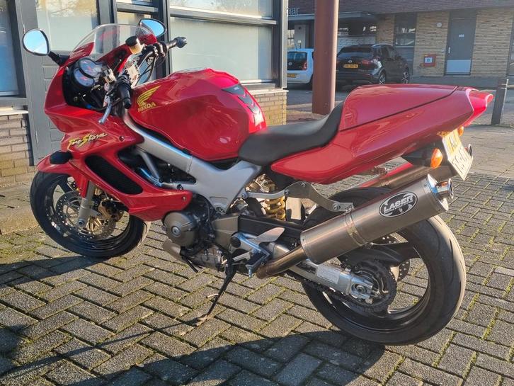 Honda VTR 1000 Firestorm - 2004 - 36.500km, Motoren, Motoren | Yamaha, Particulier, Sport, meer dan 35 kW, 2 cilinders, Motorrijbewijs A