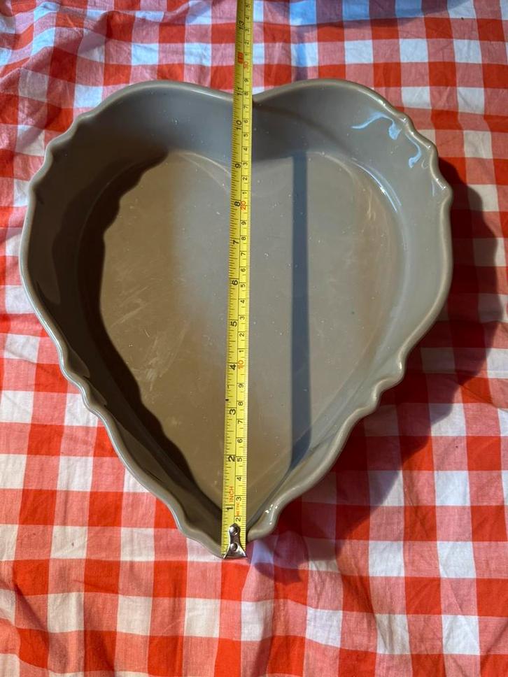 Apollia Hartvormige Ovenschaal, Huis en Inrichting, Keuken | Potten en Pannen, Gebruikt, Overige typen, Overige materialen, Ophalen