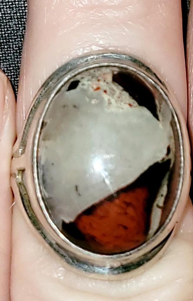 Zilveren ring met bijzondere agaat in mooie, strakke zetting, Sieraden, Tassen en Uiterlijk, Ringen, Zo goed als nieuw, Dame, 17 tot 18