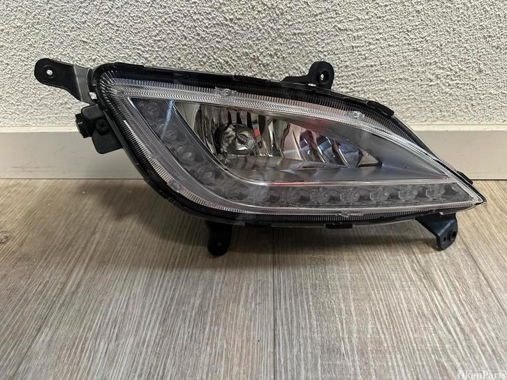 Hyundai i20 LED rechter dagrijverlichting mistlamp rechts, Auto-onderdelen, Verlichting, Hyundai, Gebruikt, Ophalen of Verzenden