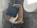 Mooie Rotan stoel met metalen onderkant, Huis en Inrichting, Ophalen of Verzenden, Zo goed als nieuw, Bruin, Eén
