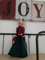 Barbie in oscar de la renta Mattel '80, Ophalen of Verzenden, Zo goed als nieuw, Pop