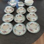 Porseleinen koffieservies, Antiek en Kunst, Antiek | Servies compleet, Ophalen of Verzenden