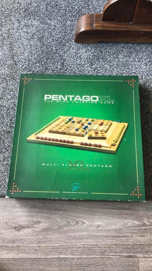Pentago XL, met luxe houten spelbord, multiplayer, Hobby en Vrije tijd, Gezelschapsspellen | Bordspellen, Zo goed als nieuw, Ophalen of Verzenden