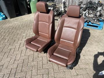 STOEL LINKS VOOR sport BMW 5 serie (F10) (01-2009/10-2016) beschikbaar voor biedingen