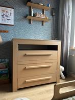 Woood commode in kleur Velvet Fudge, Ophalen, Gebruikt, Jongetje of Meisje