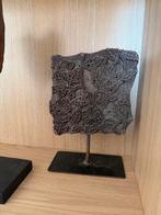 Houten Ornament op Voet met Bladmotief, Ophalen of Verzenden