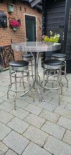 Te koop retro statafel set met 4 krukken, Ophalen, Gebruikt