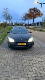 Renault Mégane TCE 130, Auto's, 4 cilinders, Zwart, Origineel Nederlands, 1180 kg