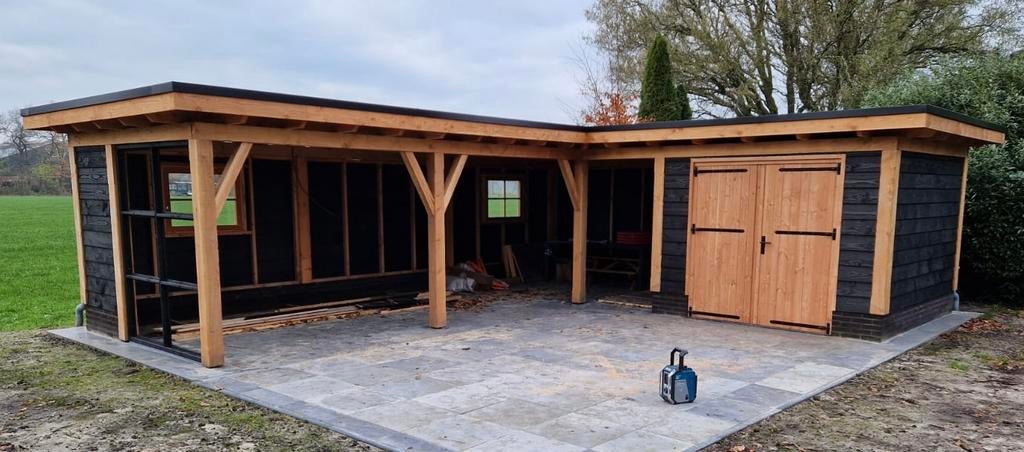 Heel veel douglas deuren en ramen op voorraad, Tuin en Terras, Overkappingen, Nieuw, Veranda, Ophalen of Verzenden