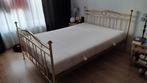 Tweepersoonsbed 140x200 messing inclusief matras, Huis en Inrichting, Slaapkamer | Bedden, Ophalen, Gebruikt, Overige kleuren