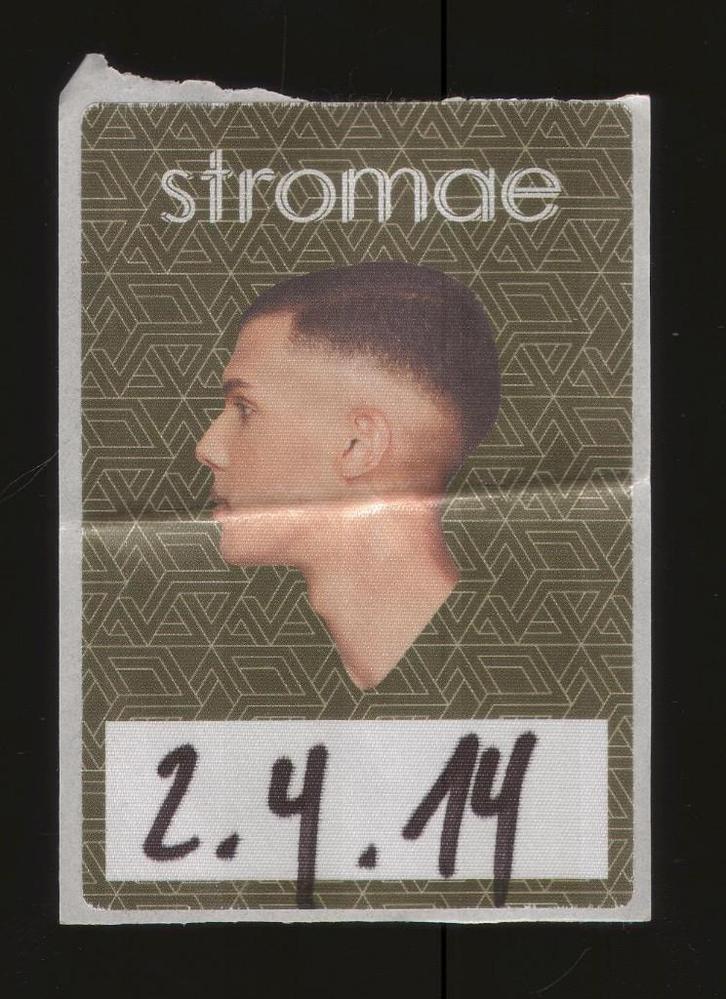 Stromae BACKSTAGE PASS Amsterdam 2 april 2014, Verzamelen, Muziek, Artiesten en Beroemdheden, Gebruikt, Foto of Kaart, Verzenden