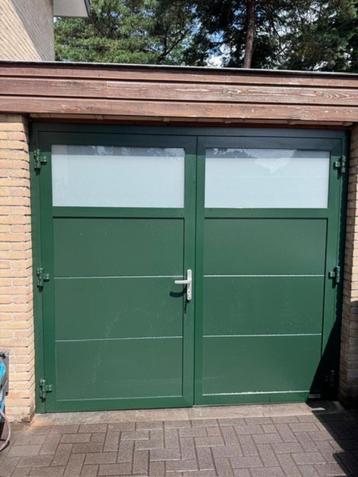 Openslaande deuren beschikbaar voor biedingen