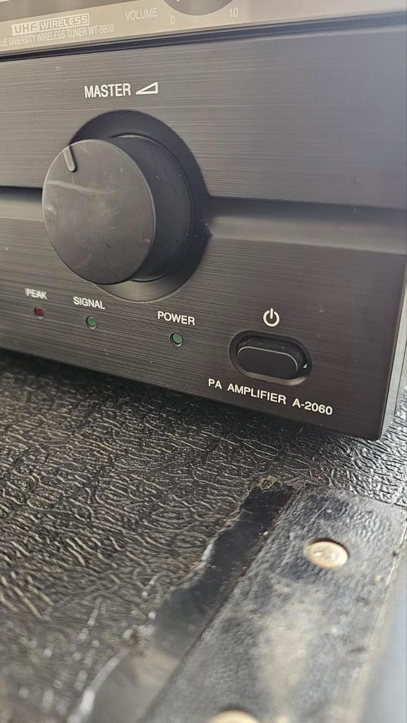 TOA PA Versterker A-2060 - Audio Apparatuur, Audio, Tv en Foto, Professionele Audio-, Tv- en Video-apparatuur, Gebruikt, Audio