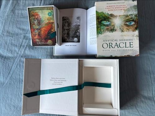 Mystical Shaman Oracle deck and guidebook, Boeken, Esoterie en Spiritualiteit, Zo goed als nieuw, Overige typen, Tarot of Kaarten leggen