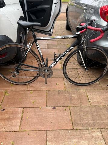 Bulls racefiets beschikbaar voor biedingen