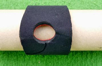 Neopreen Horloge Beschermer - Zwart/Rood beschikbaar voor biedingen