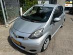 Toyota Aygo 1.0-12V Comfort Navigator, Apk 09/2026, Airco, 5, Voorwielaandrijving, Euro 5, Stof, Gebruikt
