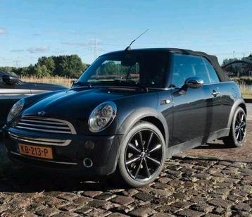 Mini 1.6 16V Cooper Cabrio 2006 Zwart beschikbaar voor biedingen